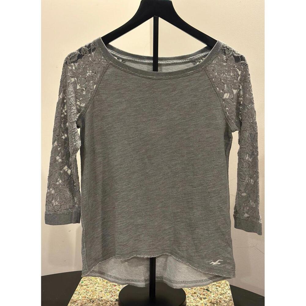 Hollister XSmall Gray Top with Lace Sleeves